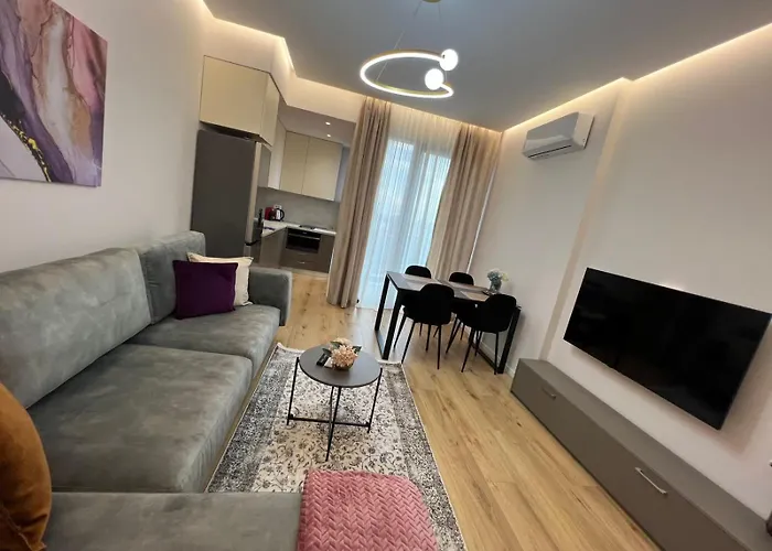 Lindis 8 6 Appartement Tirana